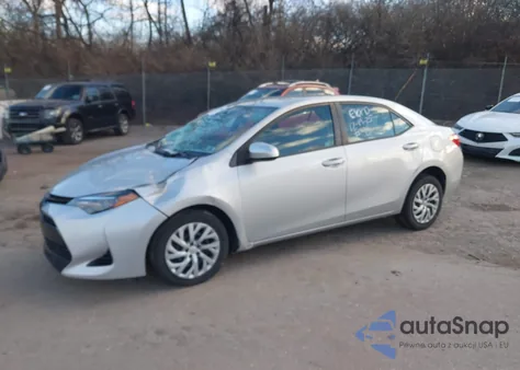2017 Toyota Corolla Le z USA, uszkodzony, nr VIN 2T1BURHE9HC846047